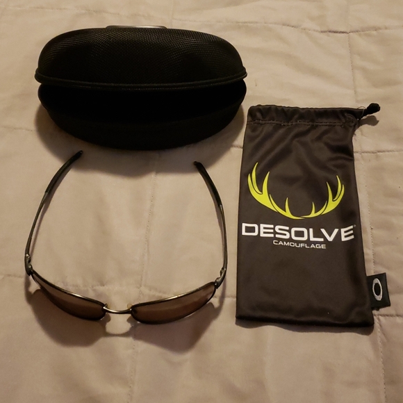 Oakley Other - Oakley sunglasses